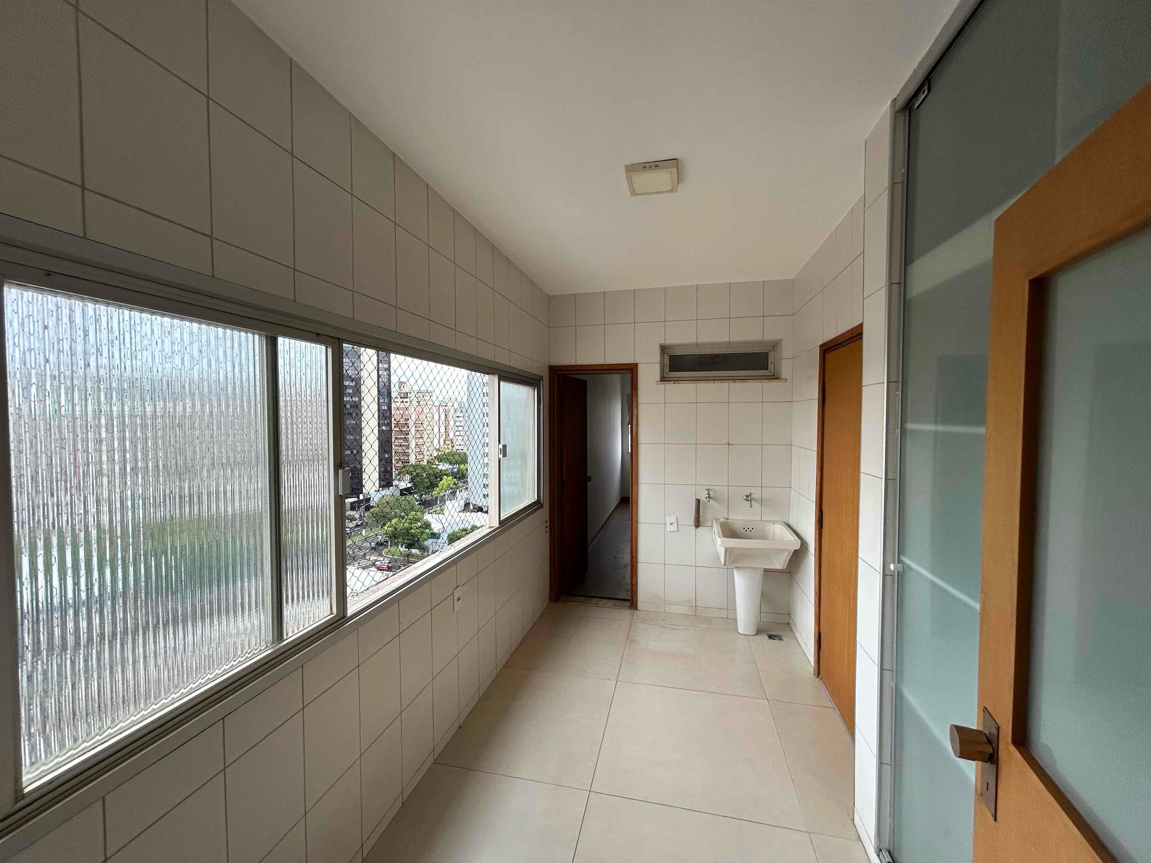 Apartamento para alugar com 4 quartos, 487m² - Foto 71