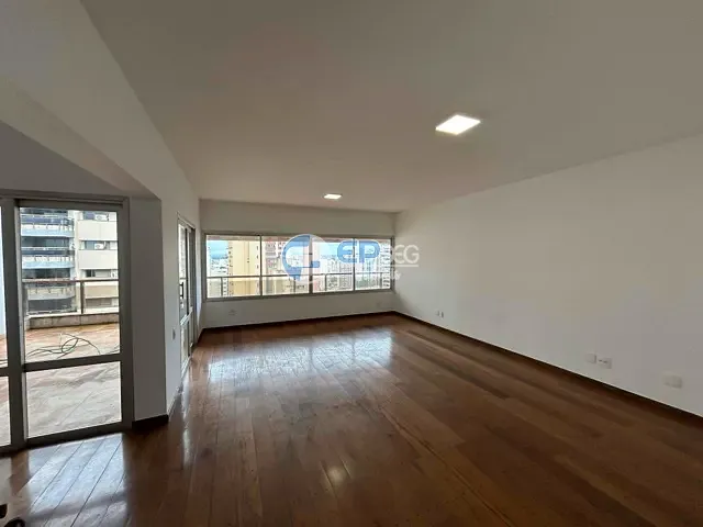 Apartamento com 568m² 4 quartos e 6 banheiros, para alugar, no bairro Centro em Londrina