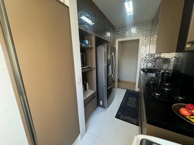 Apartamento com 117m² 3 quartos e 2 banheiros, à venda, no bairro Centro em Londrina