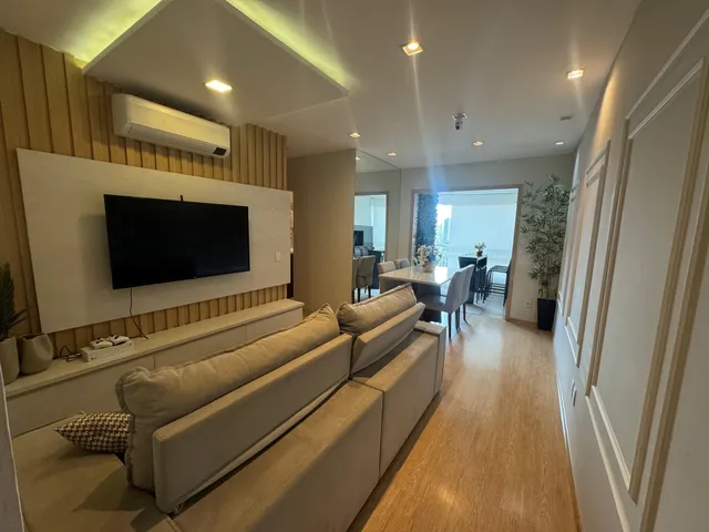 Apartamento com 117m² 3 quartos e 2 banheiros, à venda, no bairro Centro em Londrina