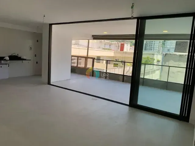 Apartamento com 150m² 3 quartos e 4 banheiros, à venda, no bairro Botafogo em Rio de Janeiro