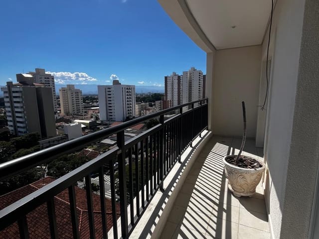 Apartamento com 217m² 3 quartos e 4 banheiros, à venda, no bairro Centro em Taubaté