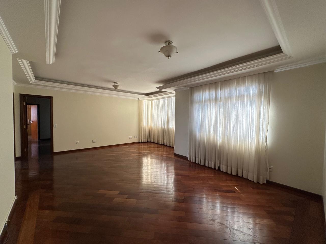 Apartamento, 4 quartos, 245 m² - Foto 4