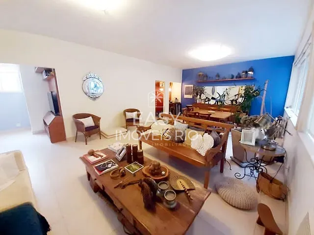 Apartamento com 215m² 4 quartos e 2 banheiros, à venda, no bairro Copacabana em Rio de Janeiro