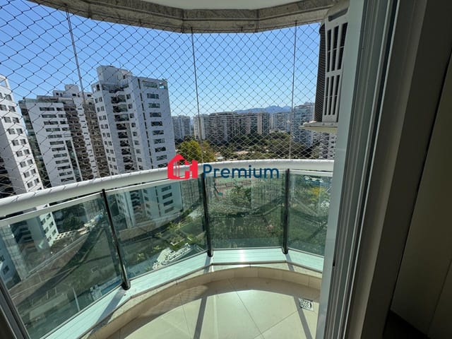 Apartamento 4 quartos e 3 banheiros, à venda, no bairro Barra da Tijuca em Rio de Janeiro