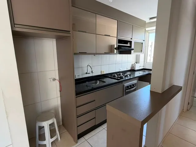 Apartamento 2 quartos e 1 banheiro, para alugar, no bairro Chácara Manella em Cambé