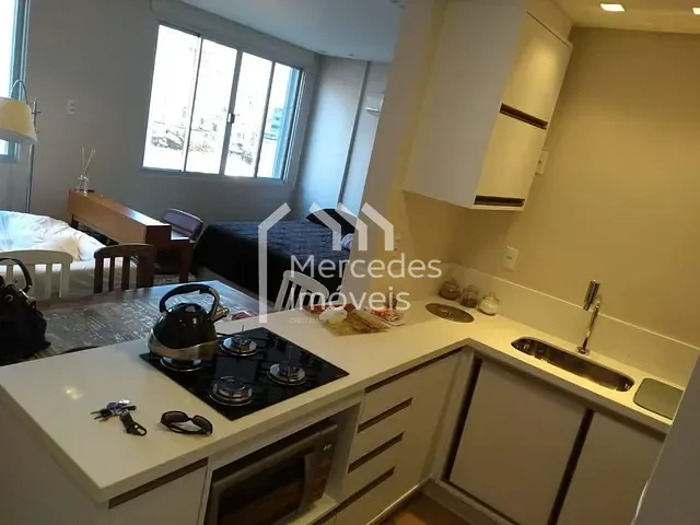 Apartamento com 45m² 1 quarto e 1 banheiro, à venda, no bairro Centro em Balneário Camboriú