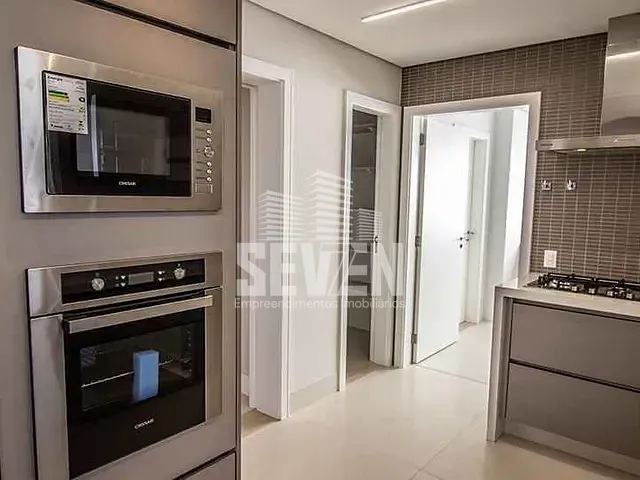 Apartamento com 380m² 4 quartos e 6 banheiros, à venda, no bairro Residencial Villaggio II em Bauru