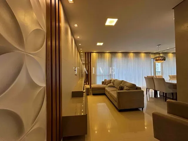 Apartamento com 211m² 3 quartos e 3 banheiros, à venda, no bairro Santa Rosa em Londrina