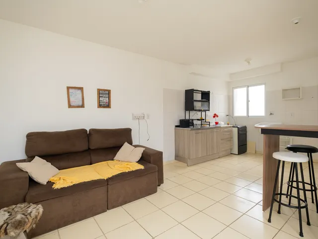 Apartamento Mobiliado de 2 Dormitórios em Areal - Pelotas/RS | 46 m² Úteis, Aquecimento Elétrico, e Lazer Completo com Churrasqueira e Quadra Poliesportiva