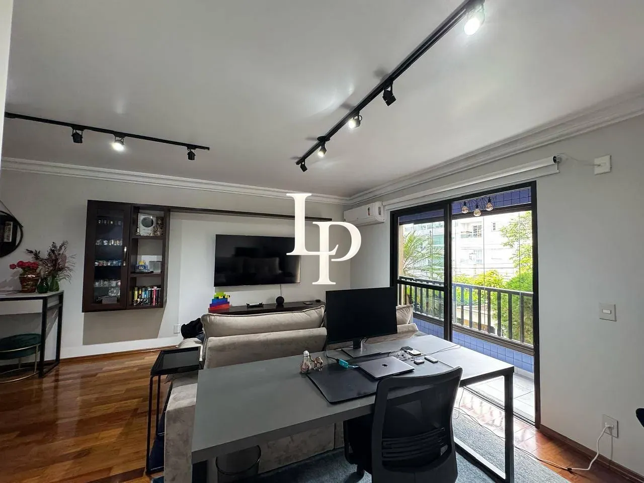 Apartamento, 2 quartos, 115 m² - Foto 1