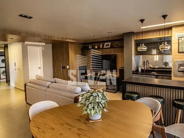 Apartamento com 159m² 3 quartos e 5 banheiros, à venda, no bairro Vila Aviação em Bauru