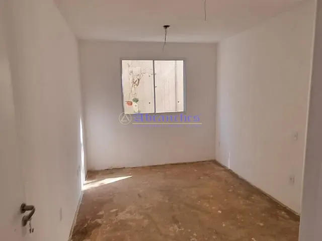 Apartamento com 38m² 2 quartos e 1 banheiro, à venda, no bairro Itaim Paulista em São Paulo