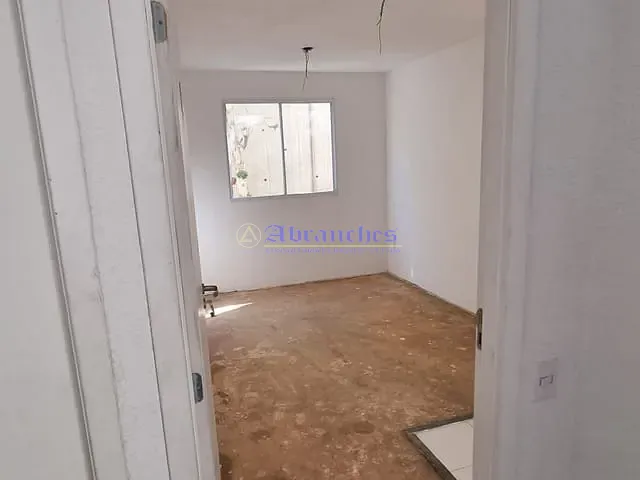 Apartamento com 38m² 2 quartos e 1 banheiro, à venda, no bairro Itaim Paulista em São Paulo