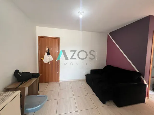Apartamento com 51m² 2 quartos e 1 banheiro, à venda, no bairro Maracanã em Colombo