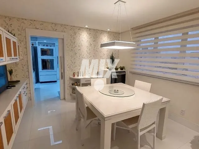 Apartamento 4 quartos e 5 banheiros, à venda, no bairro Campo Belo em São Paulo
