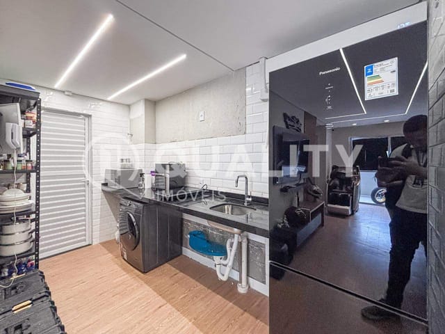 Apartamento 2 quartos e 1 banheiro, à venda, no bairro Parangaba em Fortaleza