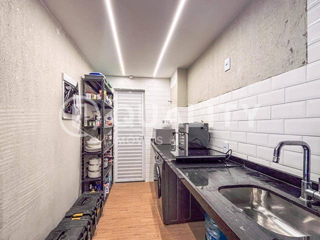 Apartamento 2 quartos e 1 banheiro, à venda, no bairro Parangaba em Fortaleza