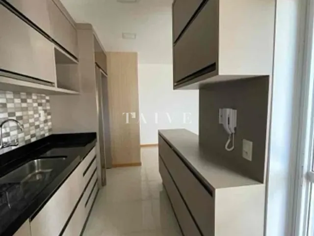 Apartamento 2 quartos e 2 banheiros, à venda, no bairro Gleba Fazenda Palhano em Londrina