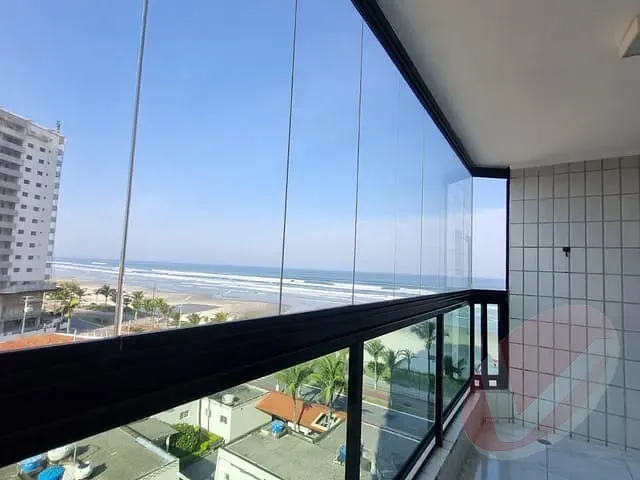 Apartamento 2 quartos e 1 banheiro, à venda, no bairro Jardim Imperador em Praia Grande