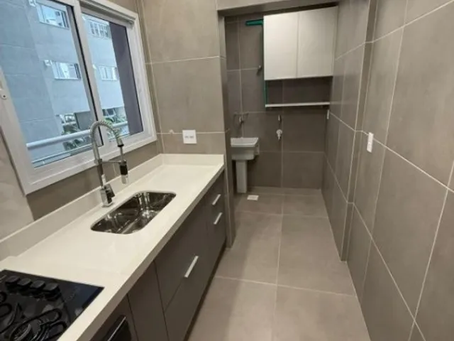 Apartamento 2 quartos e 2 banheiros, à venda, no bairro Campestre em Santo André