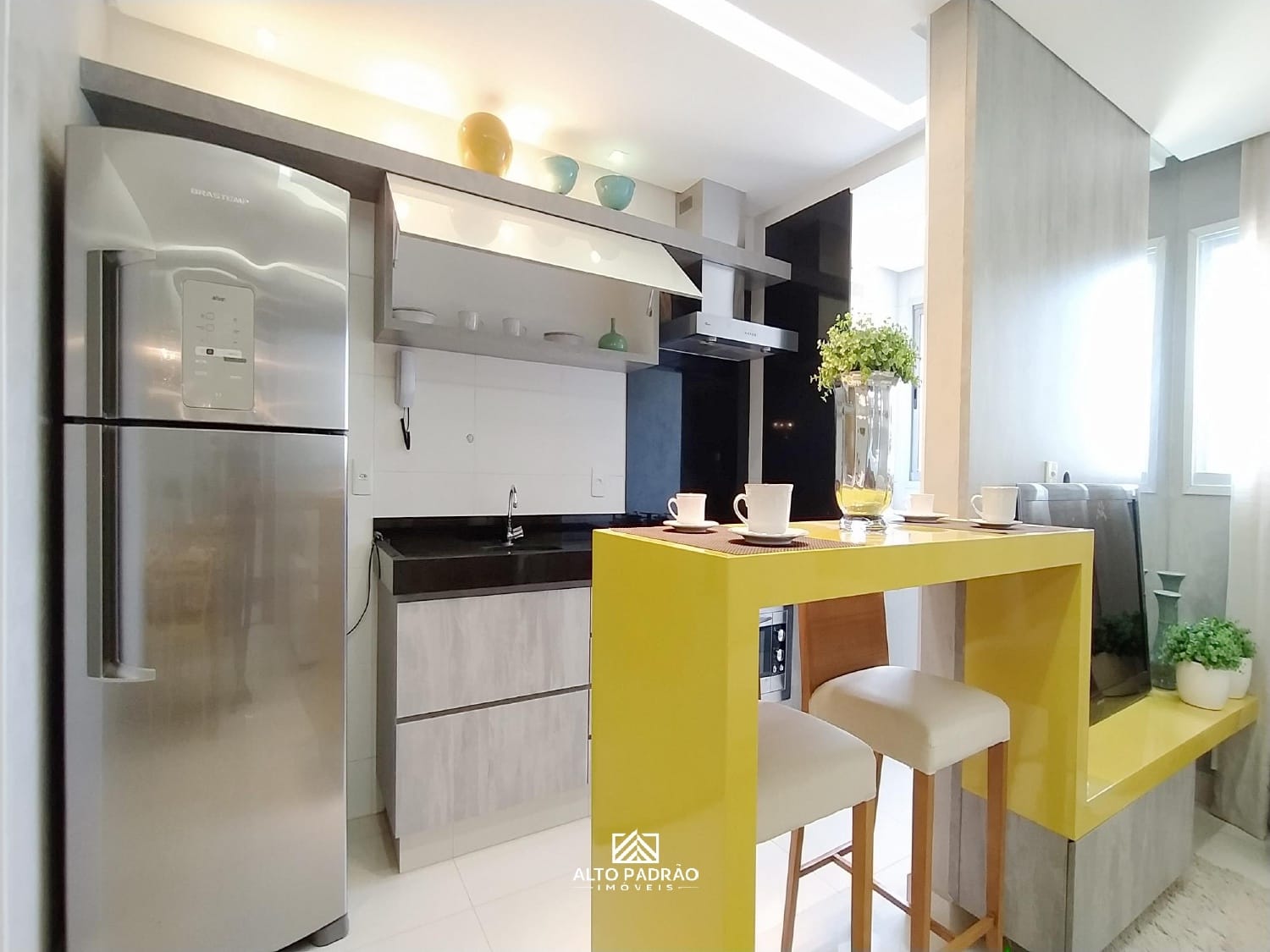 Apartamento à venda com 2 quartos, 60m² - Foto 8