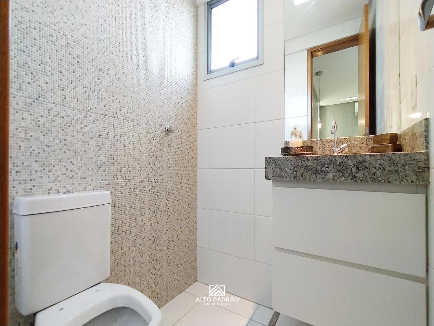 Apartamento à venda com 2 quartos, 60m² - Foto 16