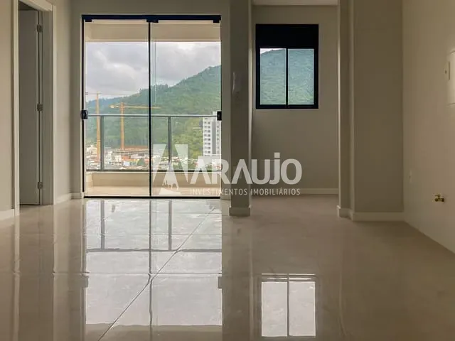Apartamento com 114m² 2 quartos e 3 banheiros, à venda, no bairro Fazenda em Itajaí