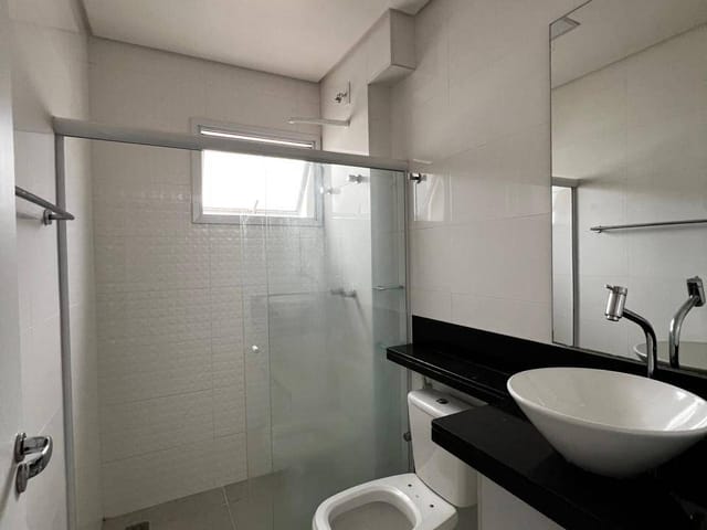 Apartamento 1 quarto e 1 banheiro, para alugar, no bairro Centro em Pouso Alegre