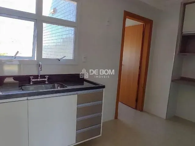 Apartamento 3 quartos e 3 banheiros, à venda, no bairro Jardim Quisisana em Poços de Caldas