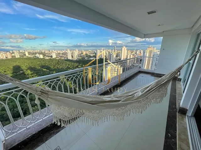 Cobertura / Penthouse com 610m² 4 quartos e 6 banheiros, à venda, no bairro Santa Rosa em Cuiabá
