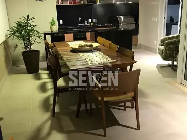 Apartamento com 245m² 3 quartos e 4 banheiros, à venda, no bairro Residencial Villaggio II em Bauru