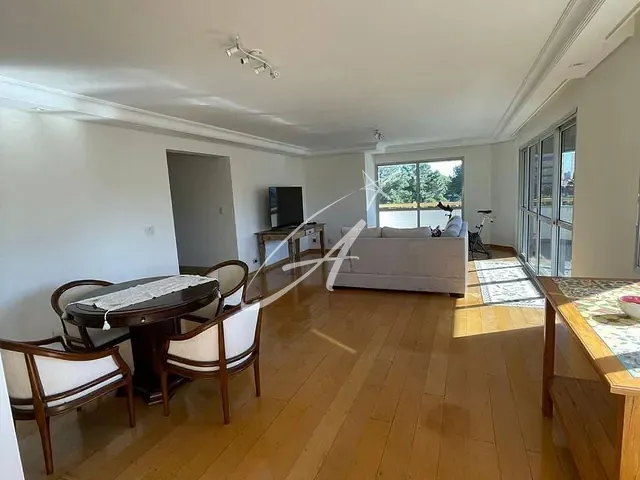 Apartamento 4 quartos e 3 banheiros, à venda ou para alugar, no bairro Jardim Avelino em São Paulo
