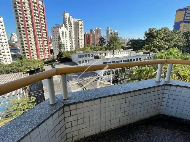 Apartamento 4 quartos e 3 banheiros, à venda ou para alugar, no bairro Jardim Avelino em São Paulo