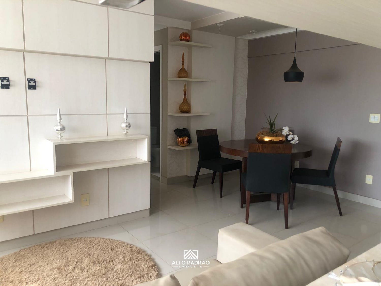 Apartamento à venda com 2 quartos, 57m² - Foto 3