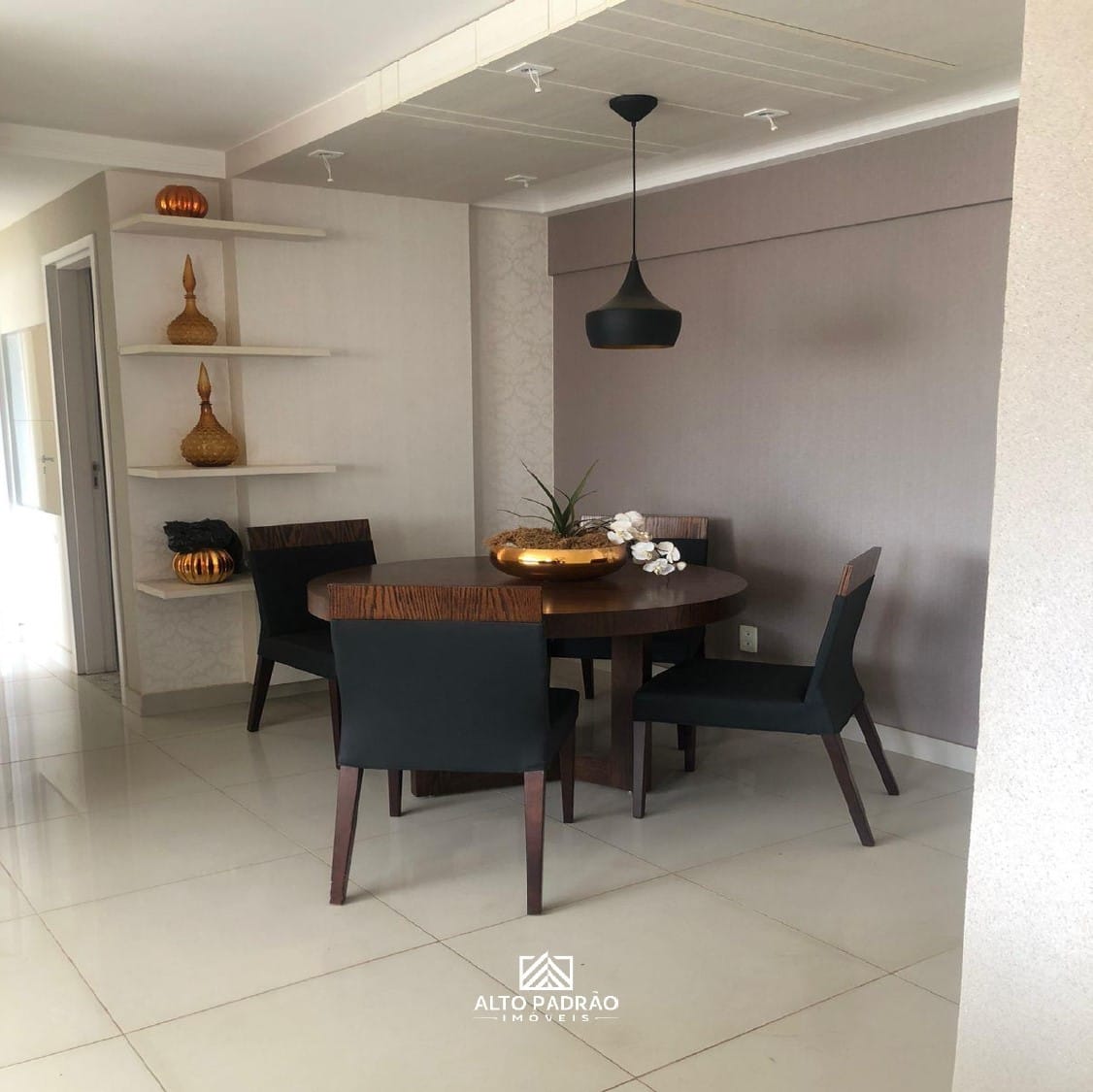 Apartamento à venda com 2 quartos, 57m² - Foto 4