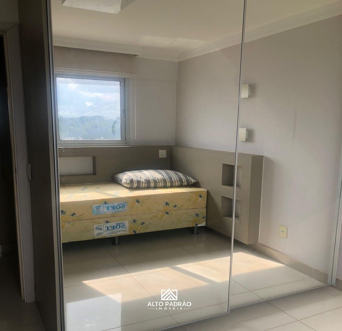 Apartamento à venda com 2 quartos, 57m² - Foto 9