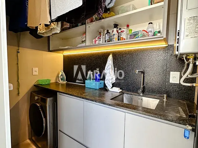 Apartamento com 245m² 4 quartos e 5 banheiros, à venda, no bairro Praia Brava em Itajaí