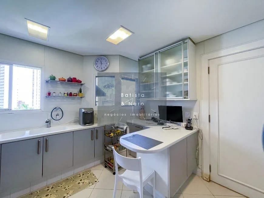 Apartamento, 3 quartos, 326 m² - Foto 12