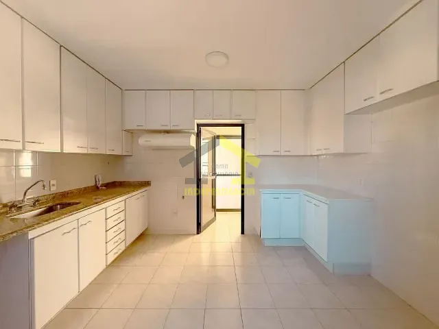 Apartamento com 183m² 3 quartos e 1 banheiro, à venda, no bairro Centro em Itatiba