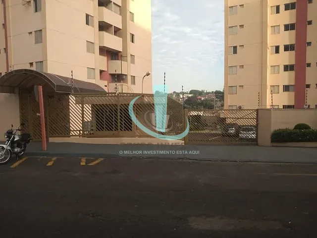 Apartamento com 78m² 3 quartos e 2 banheiros, para alugar, no bairro VILA MELHADO em ARARAQUARA
