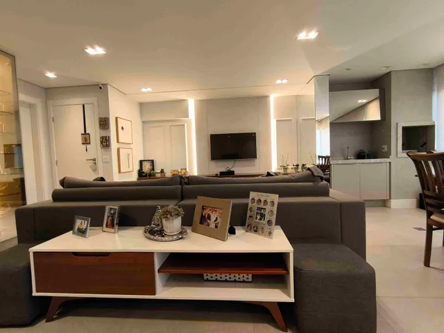 Apartamento com 10m² 3 quartos e 4 banheiros, à venda, no bairro Gleba Palhano em Londrina