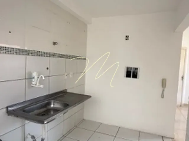 Apartamento 2 quartos e 2 banheiros, à venda, no bairro Nossa Senhora da Vitória em Ilhéus