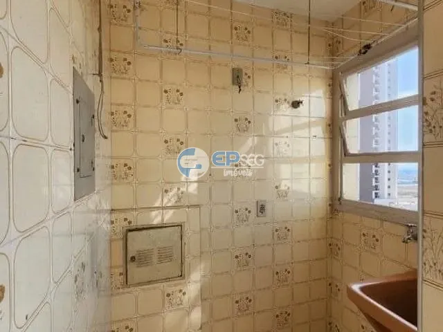 Apartamento 2 quartos e 1 banheiro, à venda, no bairro Centro em Londrina