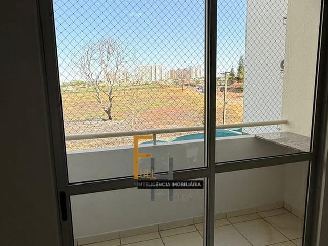 Apartamento 2 quartos e 1 banheiro, à venda, no bairro Parque Oeste Industrial em Goiânia