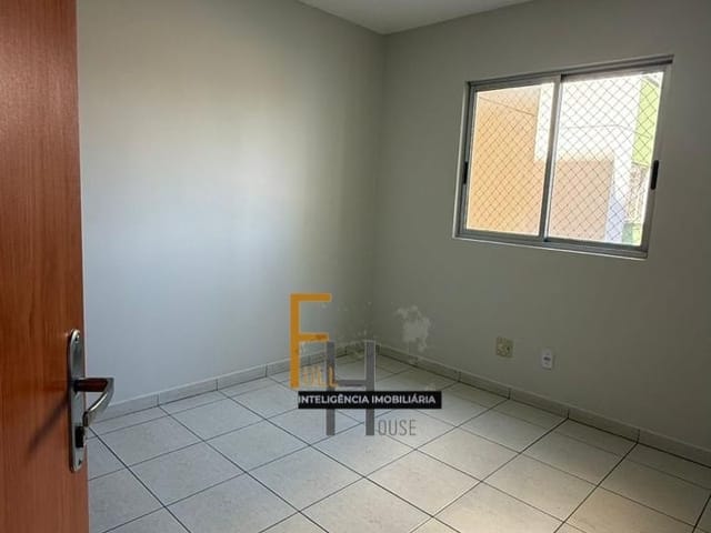 Apartamento 2 quartos e 1 banheiro, à venda, no bairro Parque Oeste Industrial em Goiânia