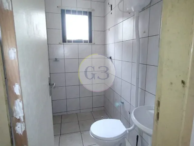 Apartamento 1 quarto e 1 banheiro, para alugar, no bairro Centro em Rio Grande