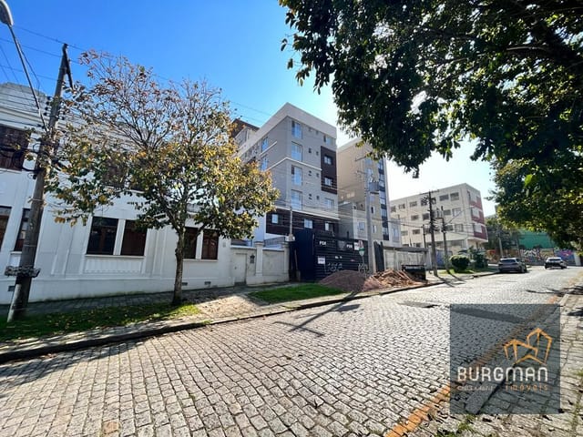 Apartamento 1 quarto e 1 banheiro, à venda, no bairro São Francisco em Curitiba