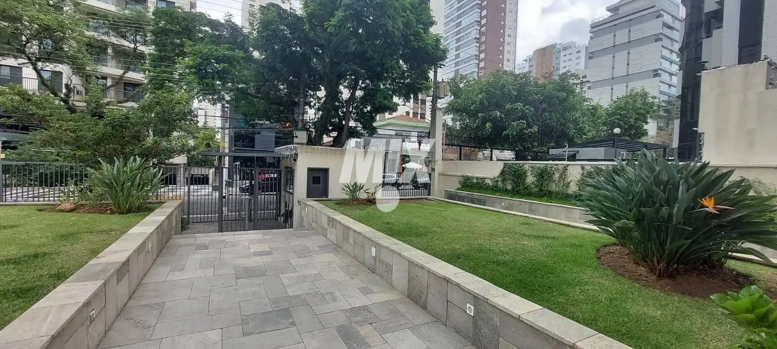 Apartamento, 1 quarto, 43 m² - Foto 2