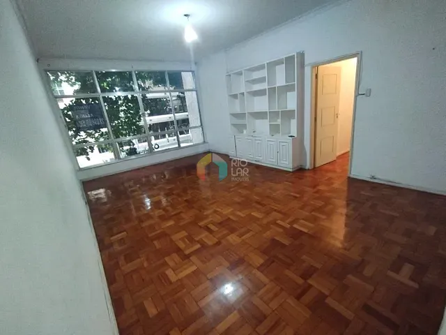 Apartamento com 120m² 3 quartos e 2 banheiros, à venda, no bairro Copacabana em Rio de Janeiro